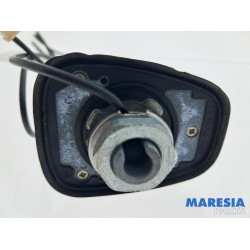 Renault - Captur - Antenne