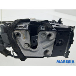 Renault - Captur - Door lock mechanism 4-door, front left