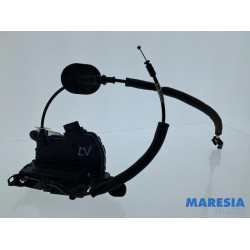 Renault - Captur - Door lock mechanism 4-door, front left