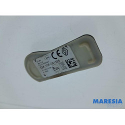 Renault - Captur - Tyre pressure sensor