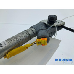 Alfa Romeo - Mito - Gordelspanner links