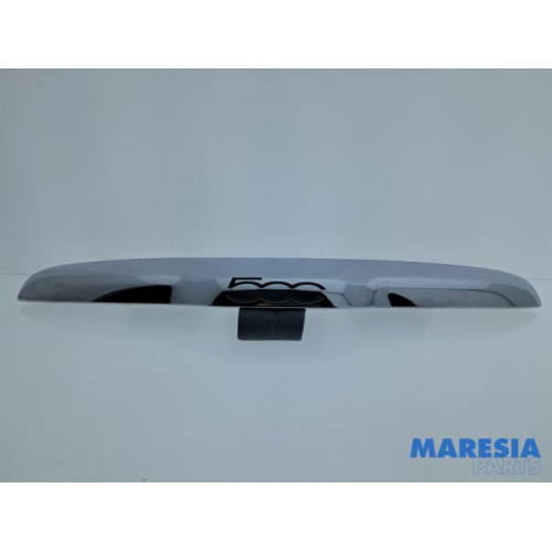 Fiat - 500 - Tailgate handle