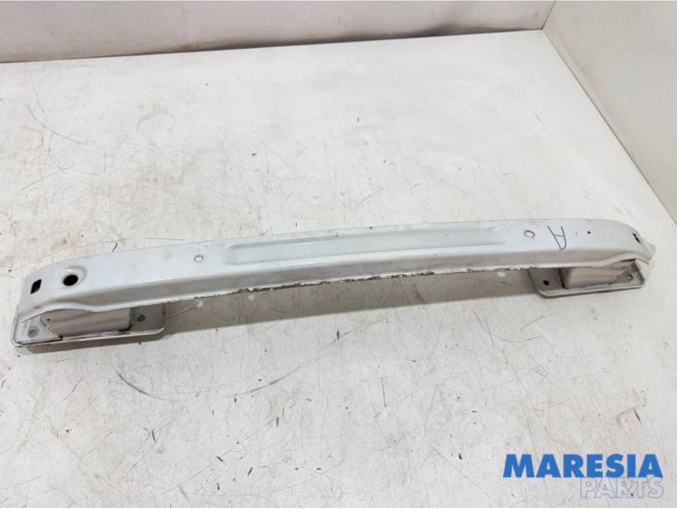 Fiat - 500 - Rear bumper frame
