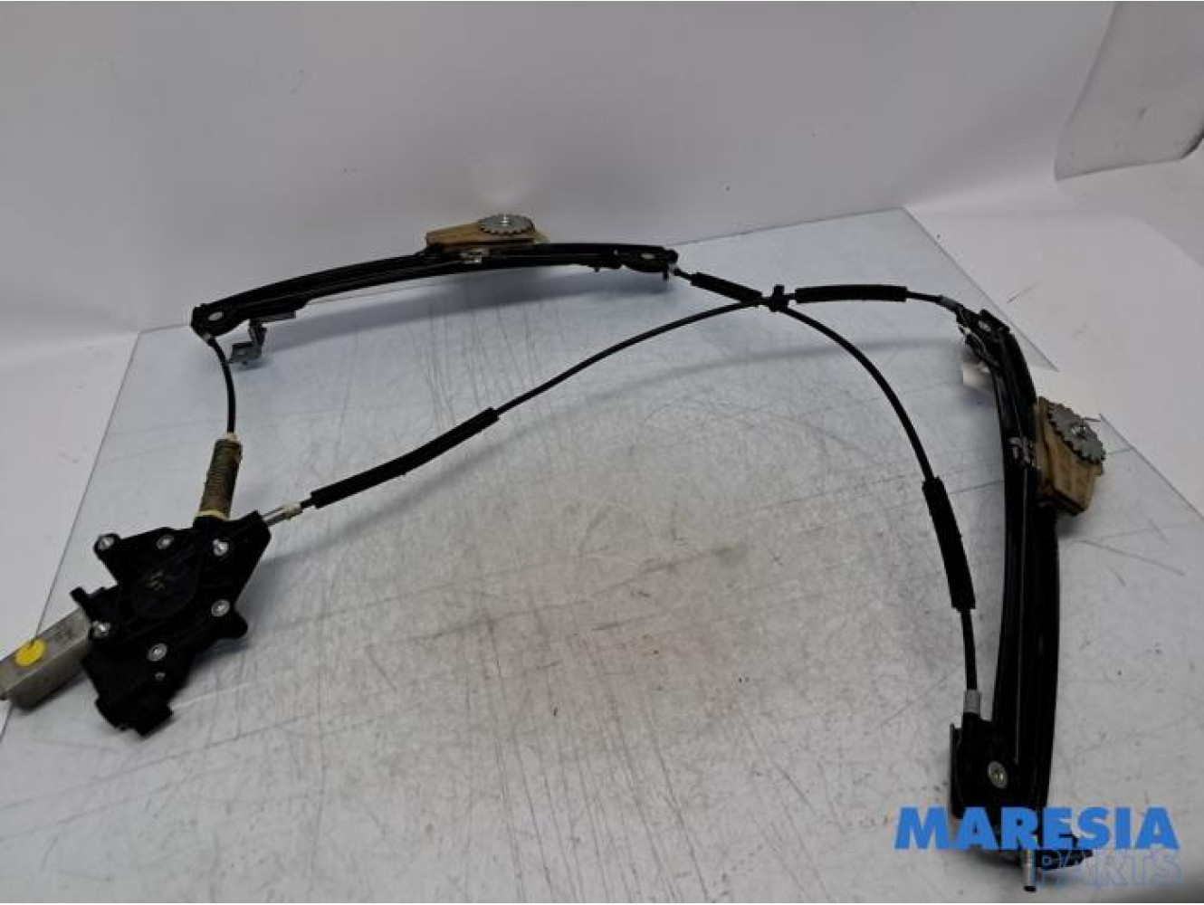 Alfa Romeo - Mito - Ruitmechaniek 2Deurs links-voor