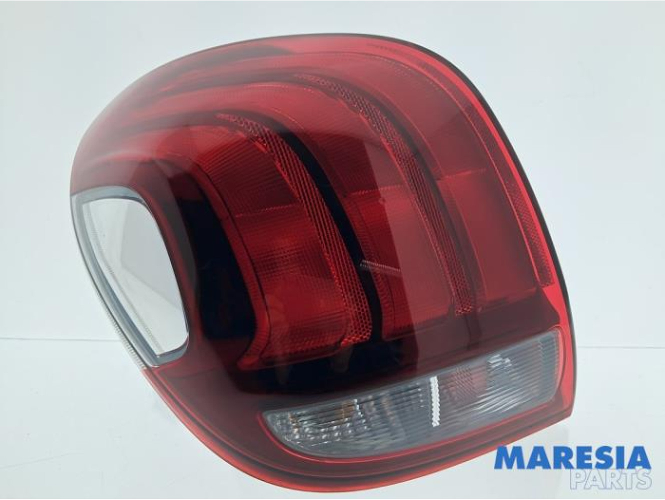 Peugeot - 108 - Feu arrière gauche