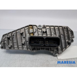 Renault - Captur - Ordinateur réservoir automatique