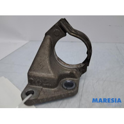 Renault - Grand Scenic - Motorsteun