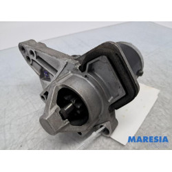 Renault - Captur - Starter