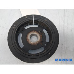 Renault - Grand Scenic - Crankshaft pulley