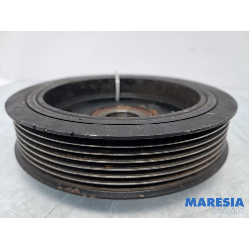 Renault - Grand Scenic - Crankshaft pulley