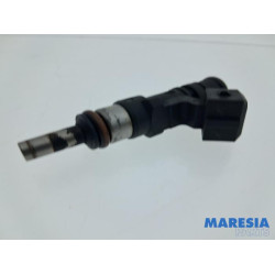 Renault - Grand Scenic - Injector (petrol injection)