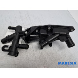 Renault - Clio - Thermostat housing