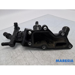 Renault - Clio - Thermostat housing