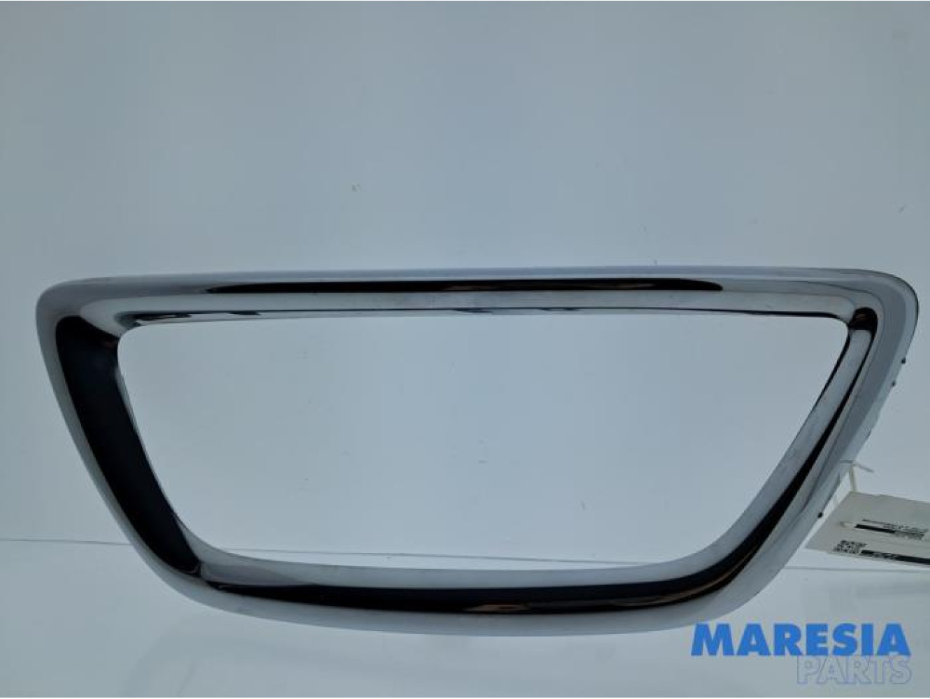 Renault - Captur - Cadre de calandre