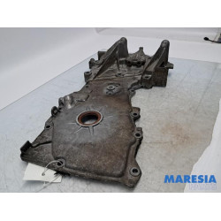 Renault - Clio - Couvercle de distribution