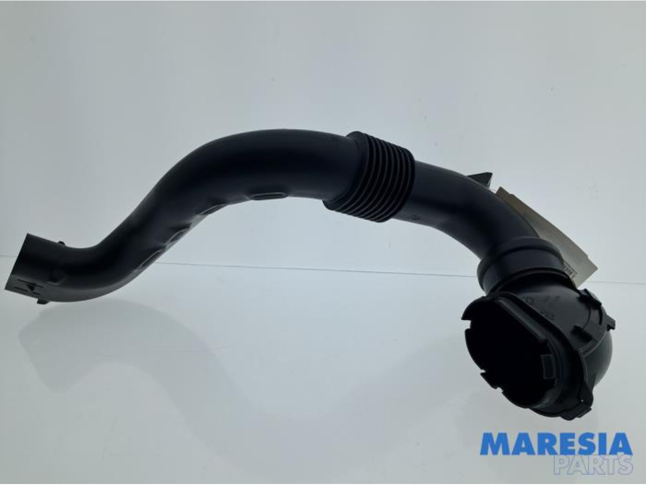 Renault - Captur - Air intake hose