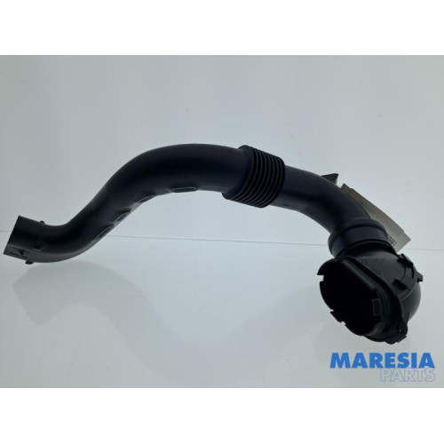Renault - Captur - Air intake hose