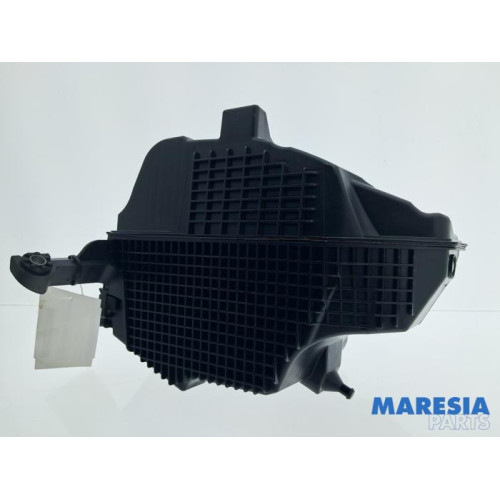 Renault - Captur - Air box