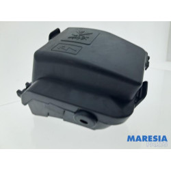 Renault - Captur - Fuse box