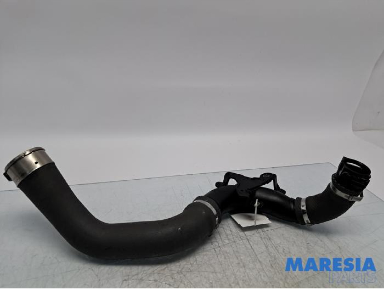Renault - Captur - Intercooler hose