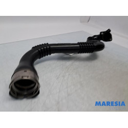 Renault - Captur - Intercooler tube