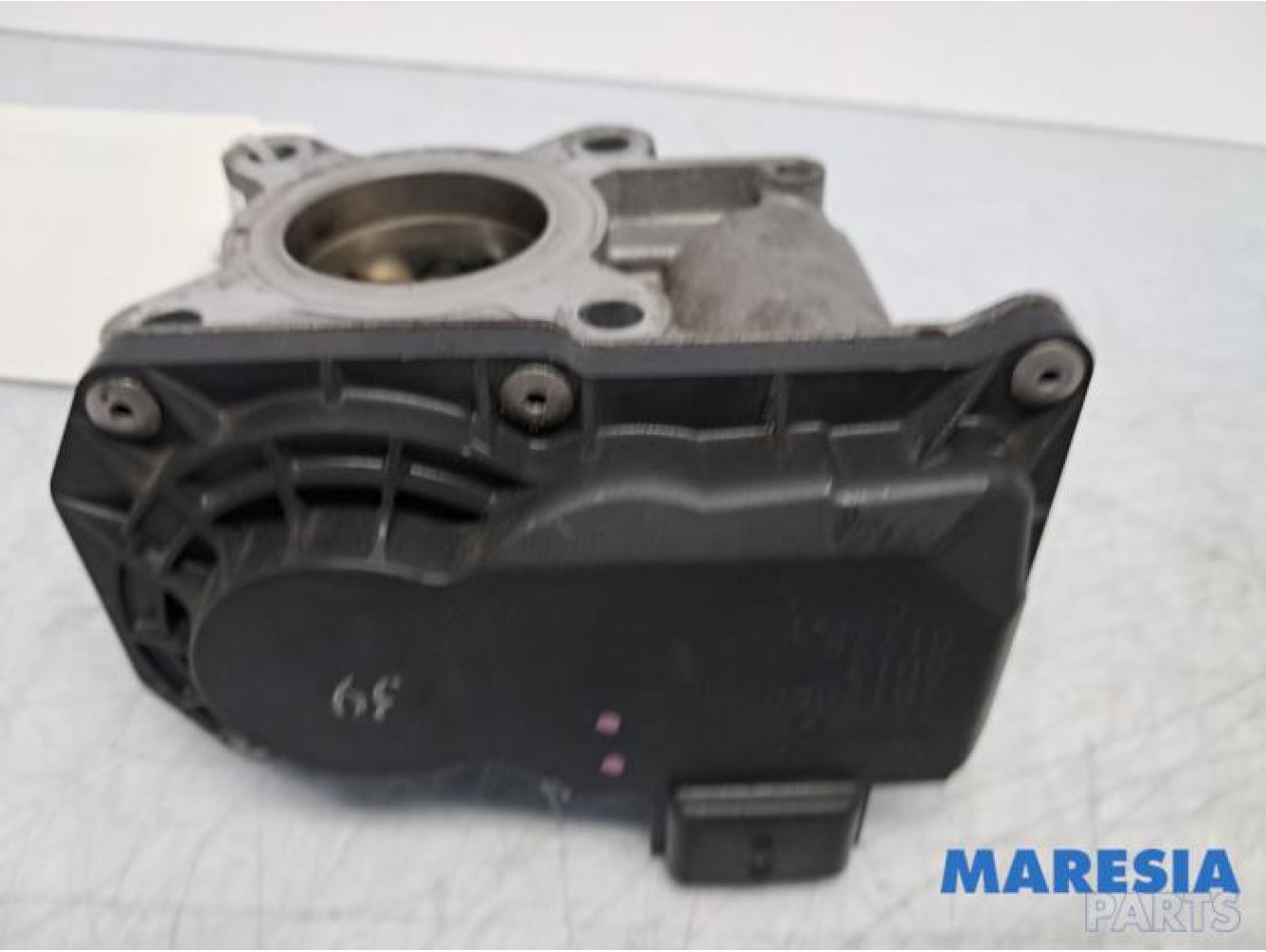 Renault - Clio - Gasklephuis