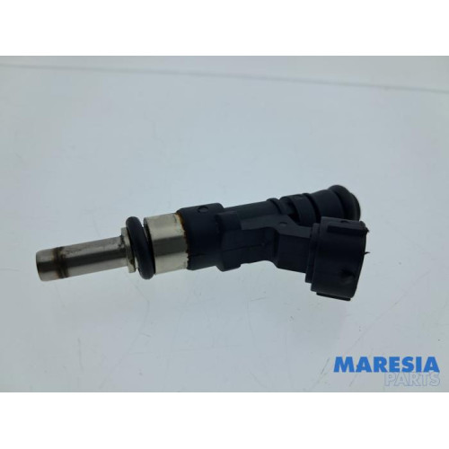 Renault - Clio - Injecteur (injection essence)