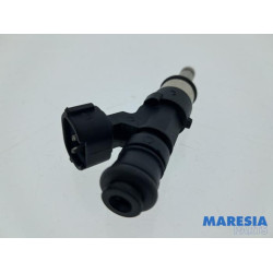 Renault - Clio - Injektor (Benzineinspritzung)