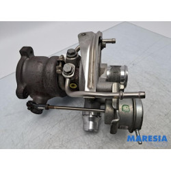 Renault - Clio - Turbo