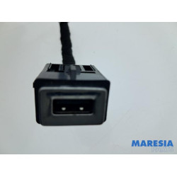 Peugeot - 308 - AUX/USB aansluiting