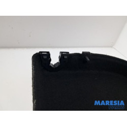 Opel - Adam - Plage arrière