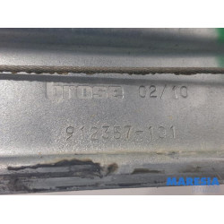 Peugeot - 3008 - Fenstermechanik 4-türig rechts vorne