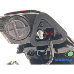 Peugeot - 308 - Taillight, left