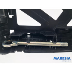 Citroen - Jumpy - Tyre repair kit