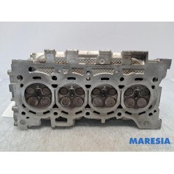 Renault - Scenic - Cylinder head