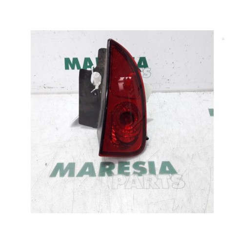 Renault - Espace - Rear fog light