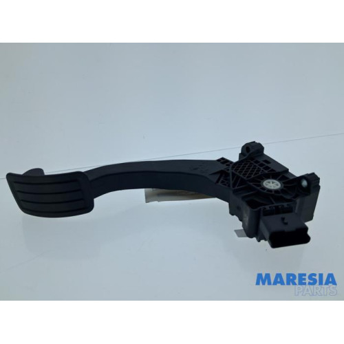 Citroen - Jumpy - Accelerator pedal
