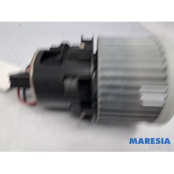 Peugeot - 308 - Heizung Belüftungsmotor