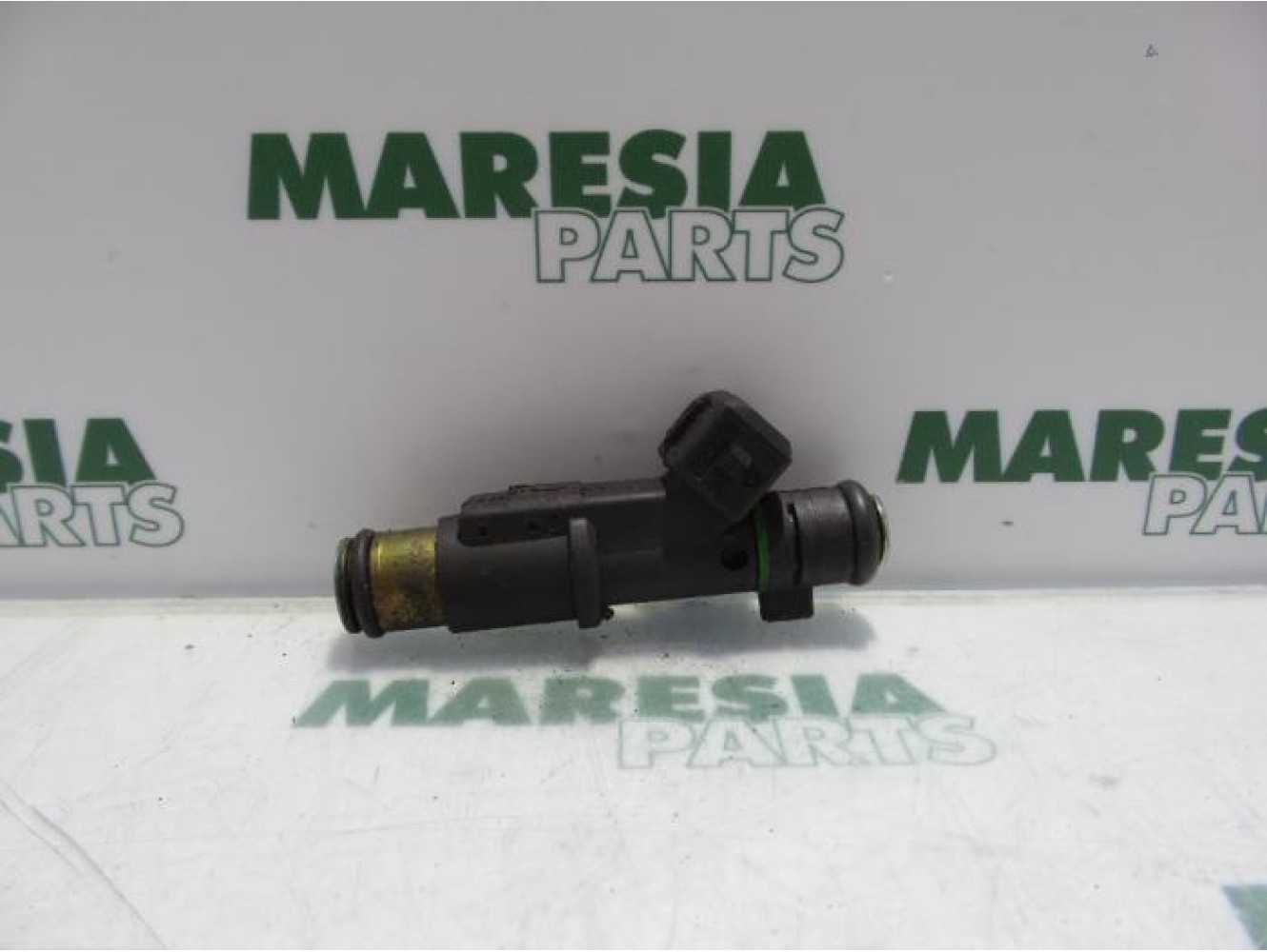 Peugeot - 406 - Injector (petrol injection)