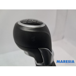 Opel - Adam - Levier de vitesse