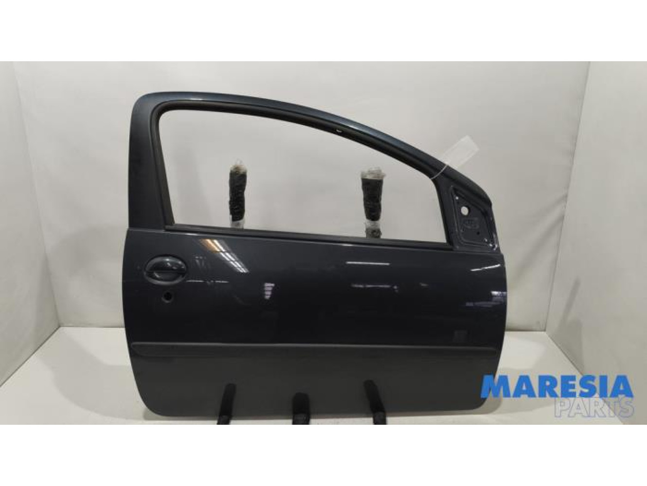 Peugeot - 107 - Door 2-door, right