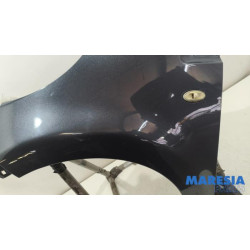 Peugeot - 107 - Front wing, left