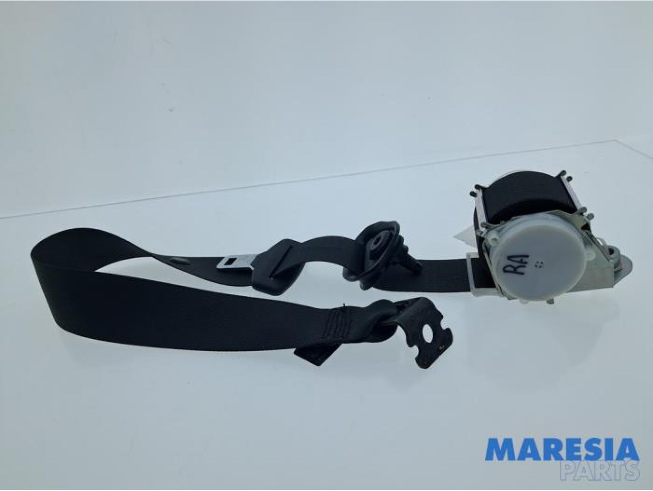 Opel - Adam - Rear seatbelt, right