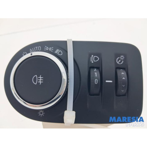 Opel - Adam - Light switch