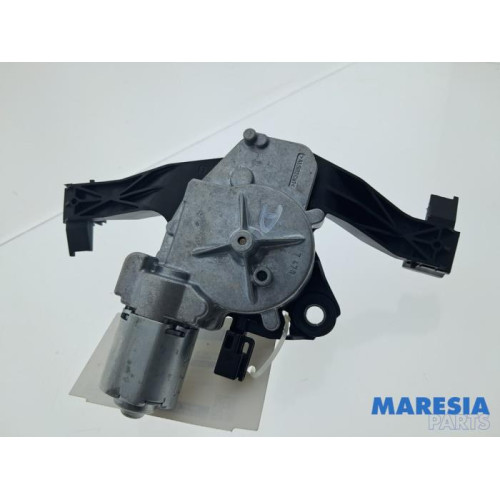 Opel - Adam - Scheibenwischermotor hinten