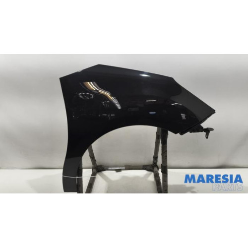 Citroen - DS3 - Front wing, right