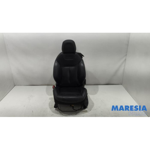 Citroen - DS3 - Seat, left