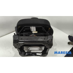 Renault - Trafic - Seat, right