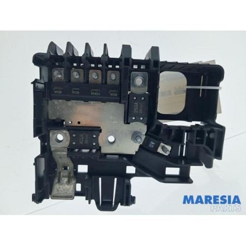 Opel - Adam - Fuse box