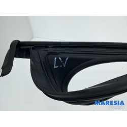 Peugeot - 308 - Cadre portière